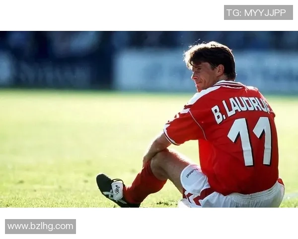 足球传奇席丹的辉煌生涯与经典瞬间回顾视频