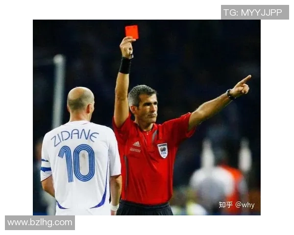 足球历史首位红牌球员背后的故事与影响分析